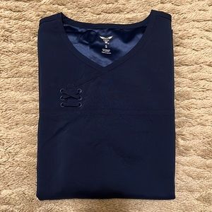 Nwot koi tech navy scrub top